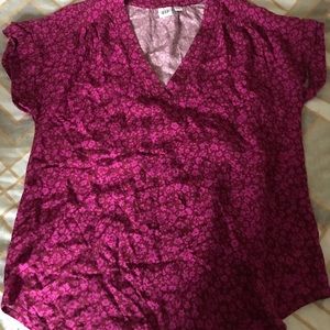 GAP floral top